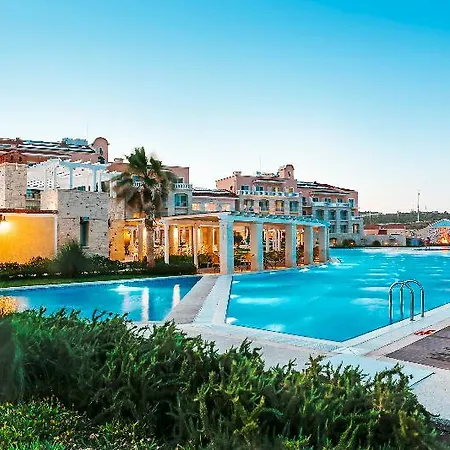Porto Beach Exclusive Hotel 4*